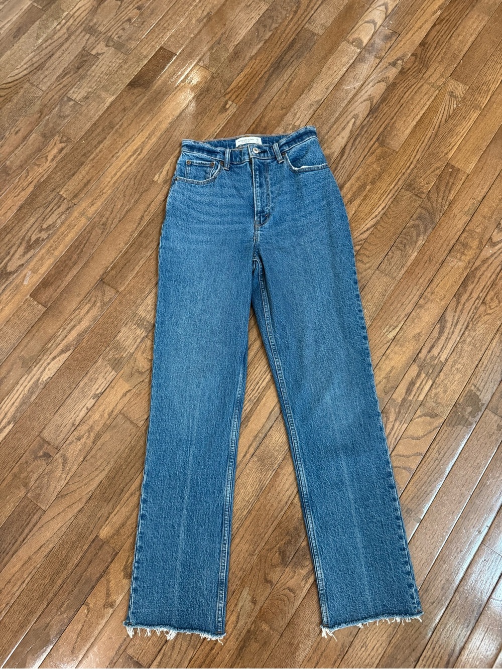 NEW Abercrombie & Fitch 90s Straight Leg High Rise Jeans